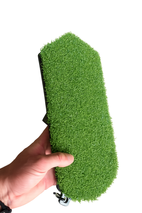 Simply Spiked Golf Mat