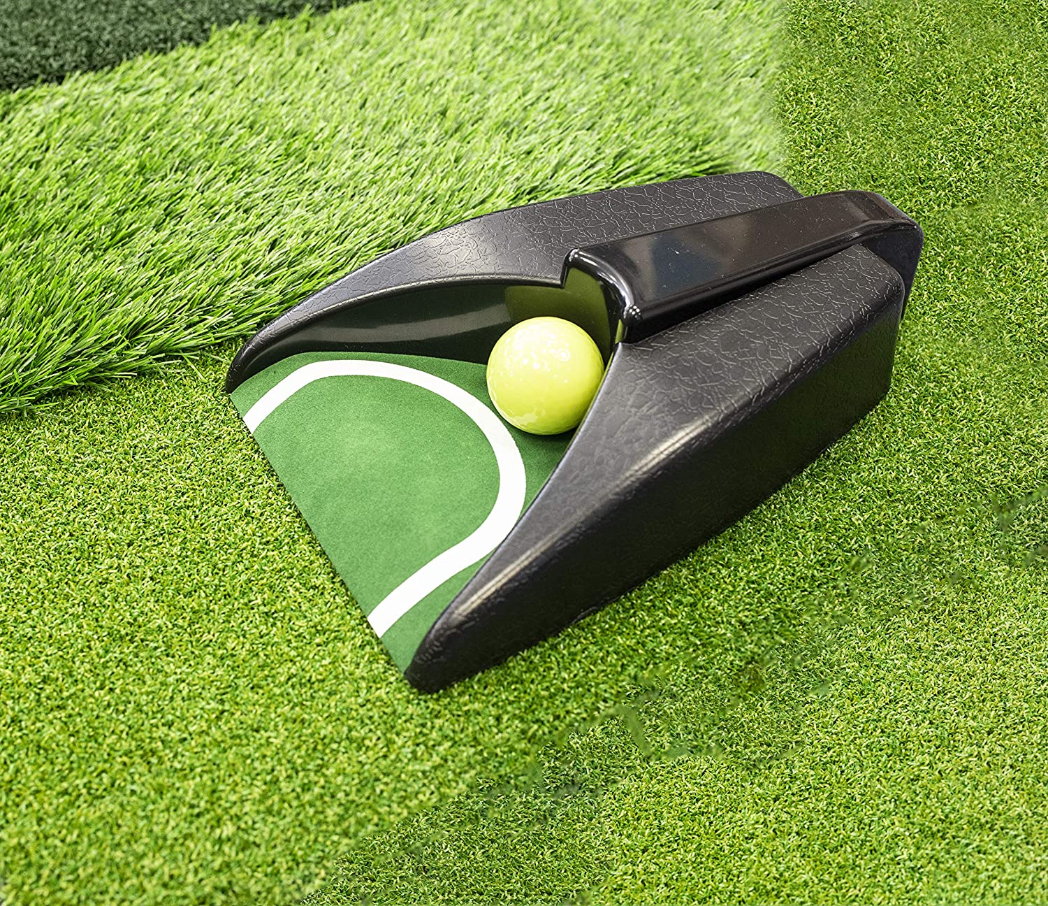 Portable Golf Putting Ball Return Devise
